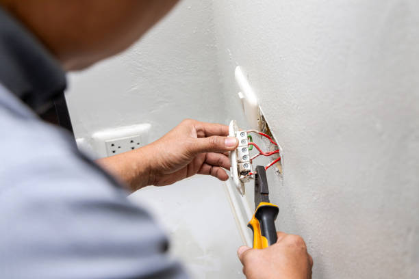 Best Licensed Electrician  in Indian Hills, KY
